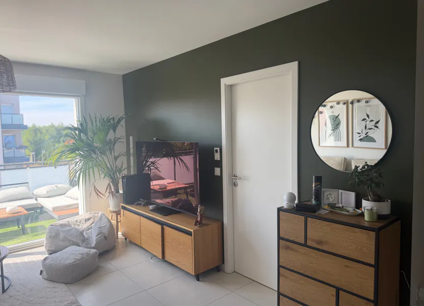Flat Chemin d'Alger in Manom
