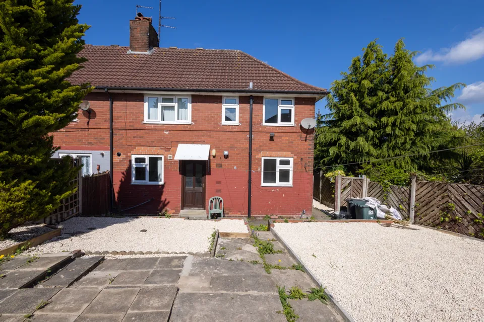 House Low Grange View in Leeds