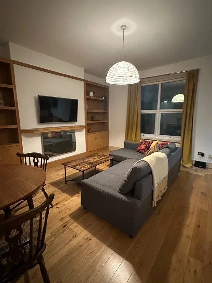 Flat Lichfield Grove in Greater London