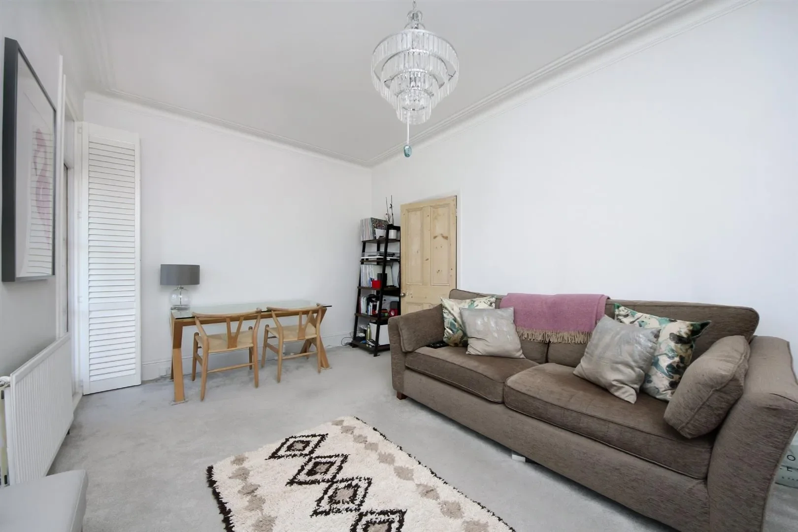 Flat Regina Terrace in Greater London