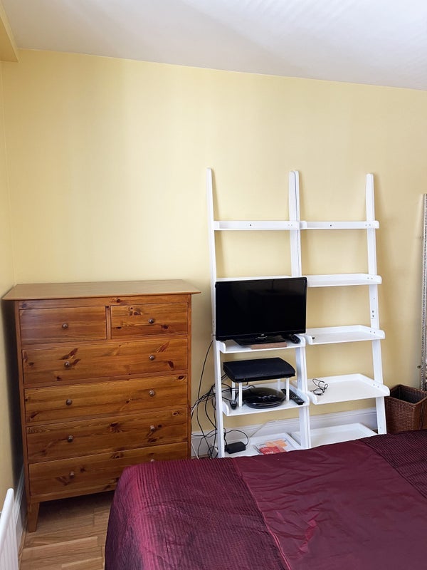 Room North Gower Street in Greater London