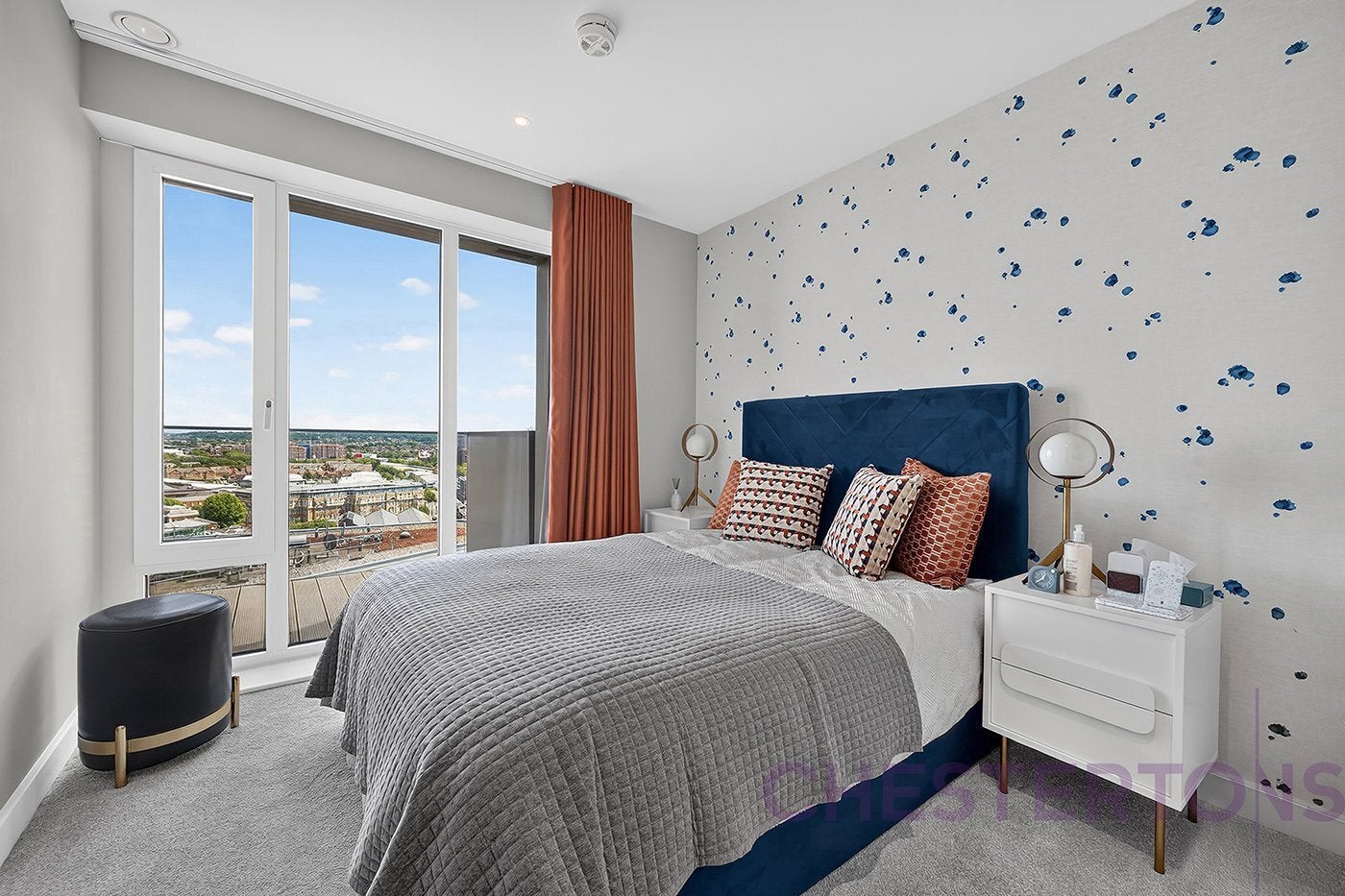 Flat Duke of Wellington Avenue in Greater London