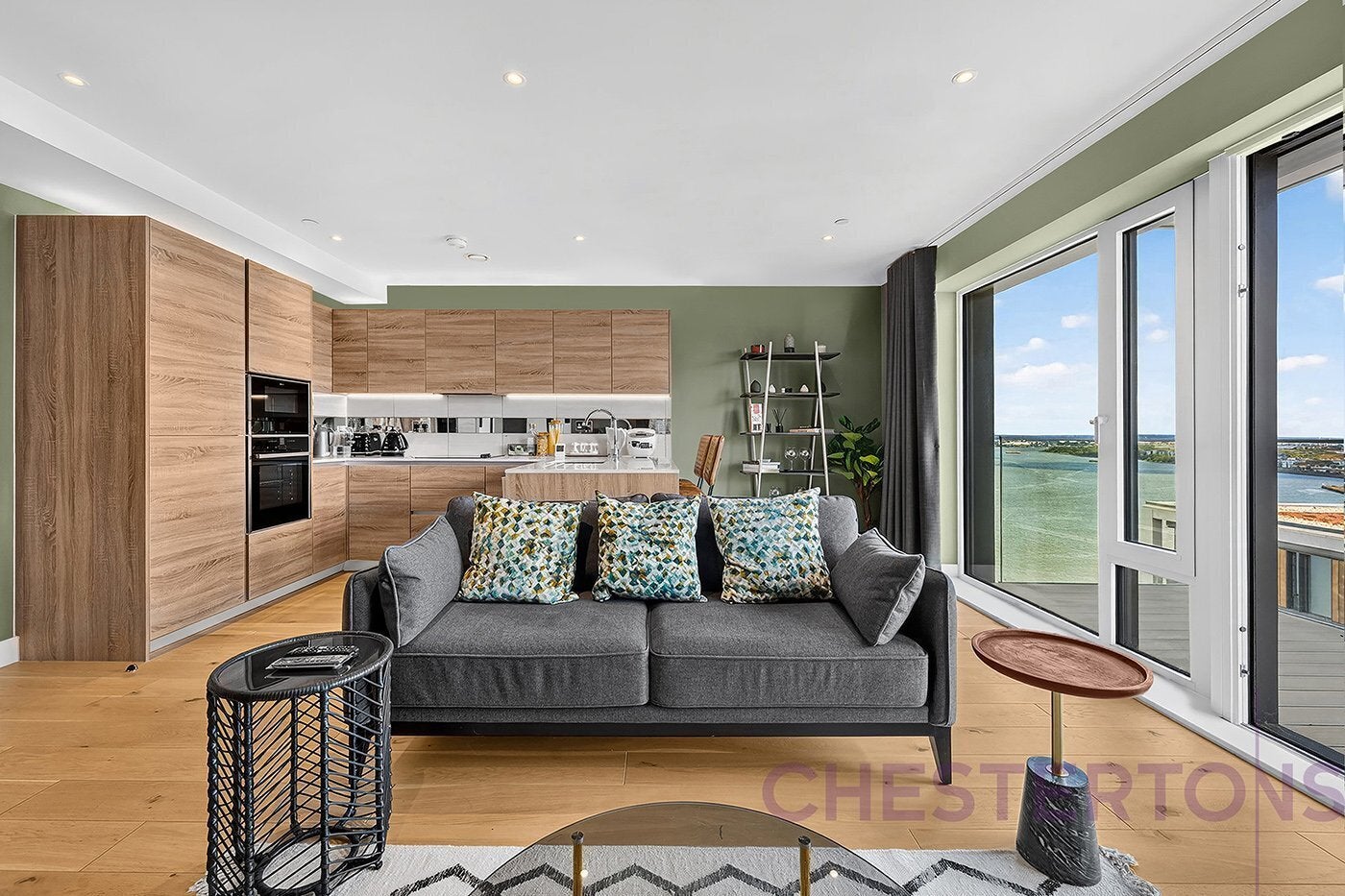 Flat Duke of Wellington Avenue in Greater London