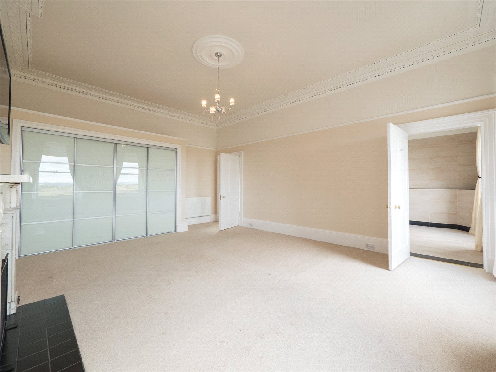 Flat Moray Place in City of Edinburgh