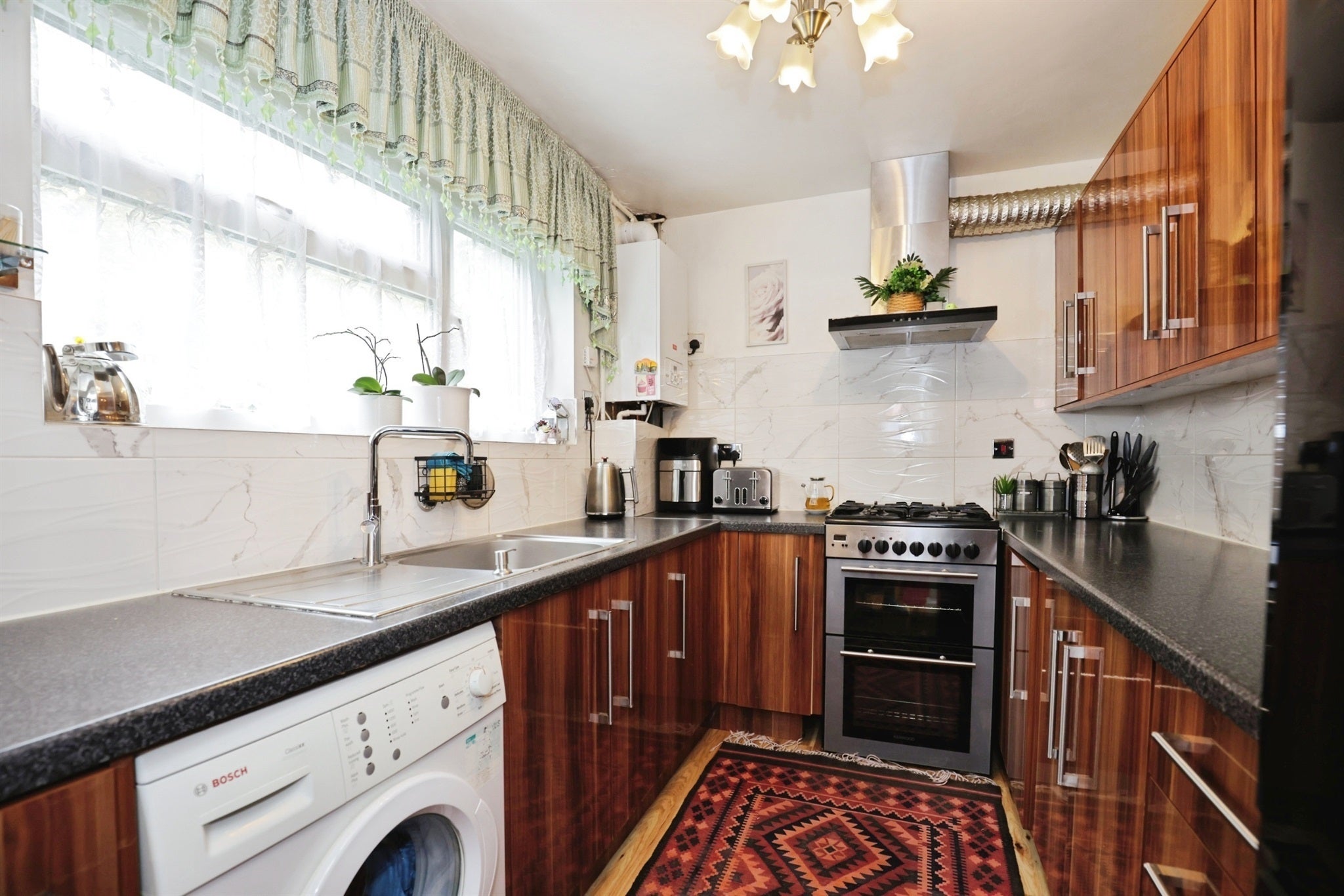 Flat Buckley Road in Royal Leamington Spa