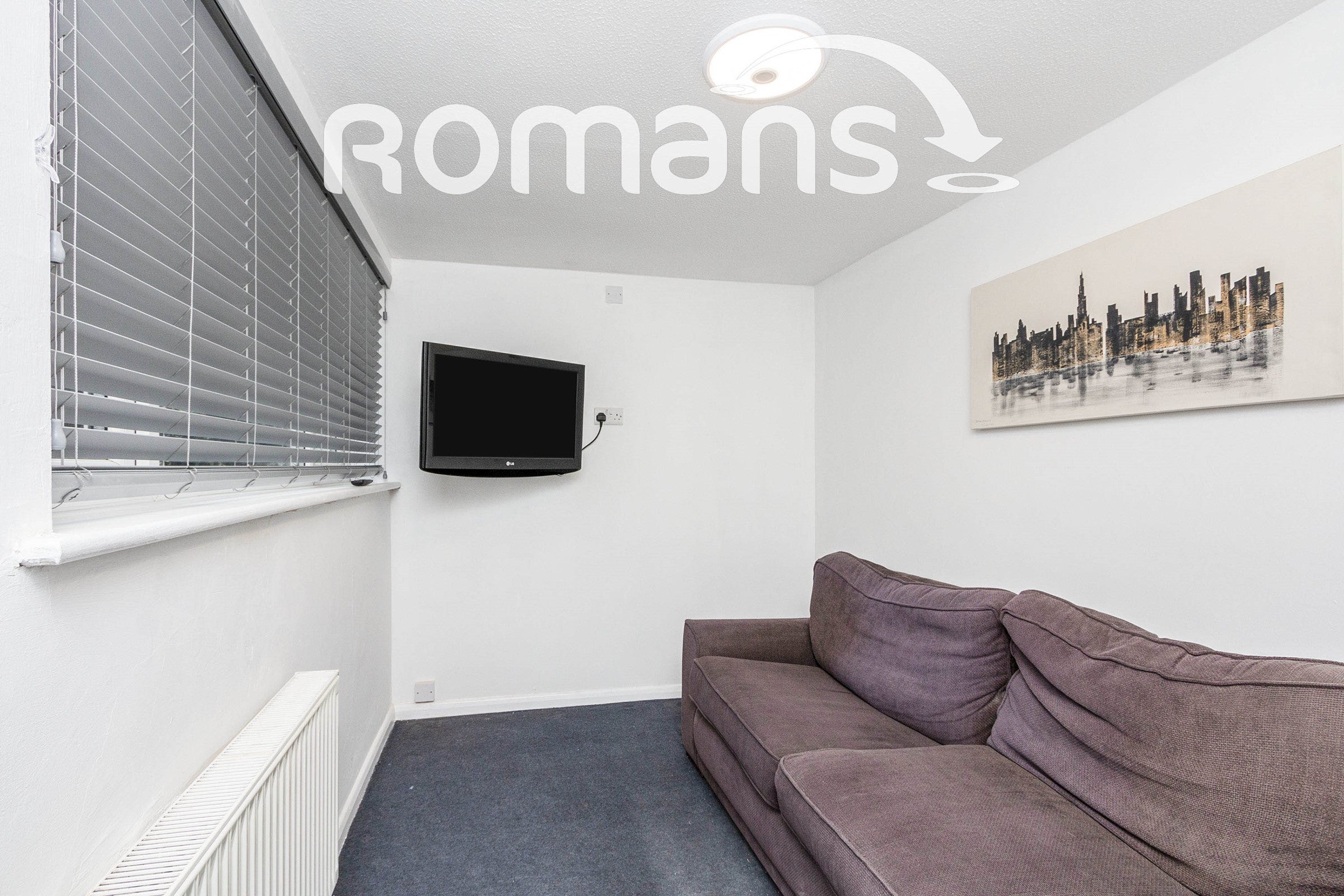 Room Dollis Drive in Farnham