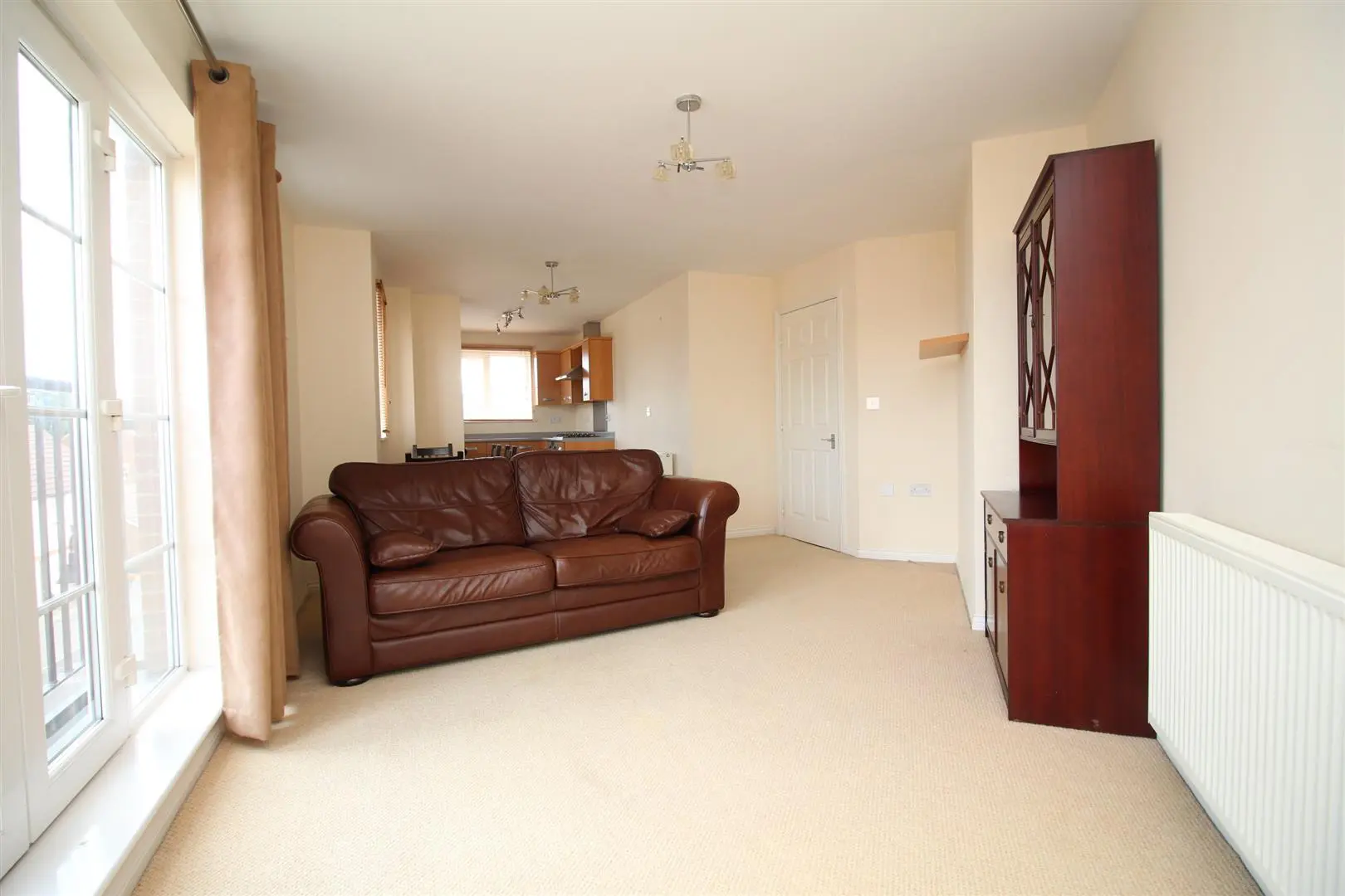 Flat Sir John Fogge Avenue in Ashford
