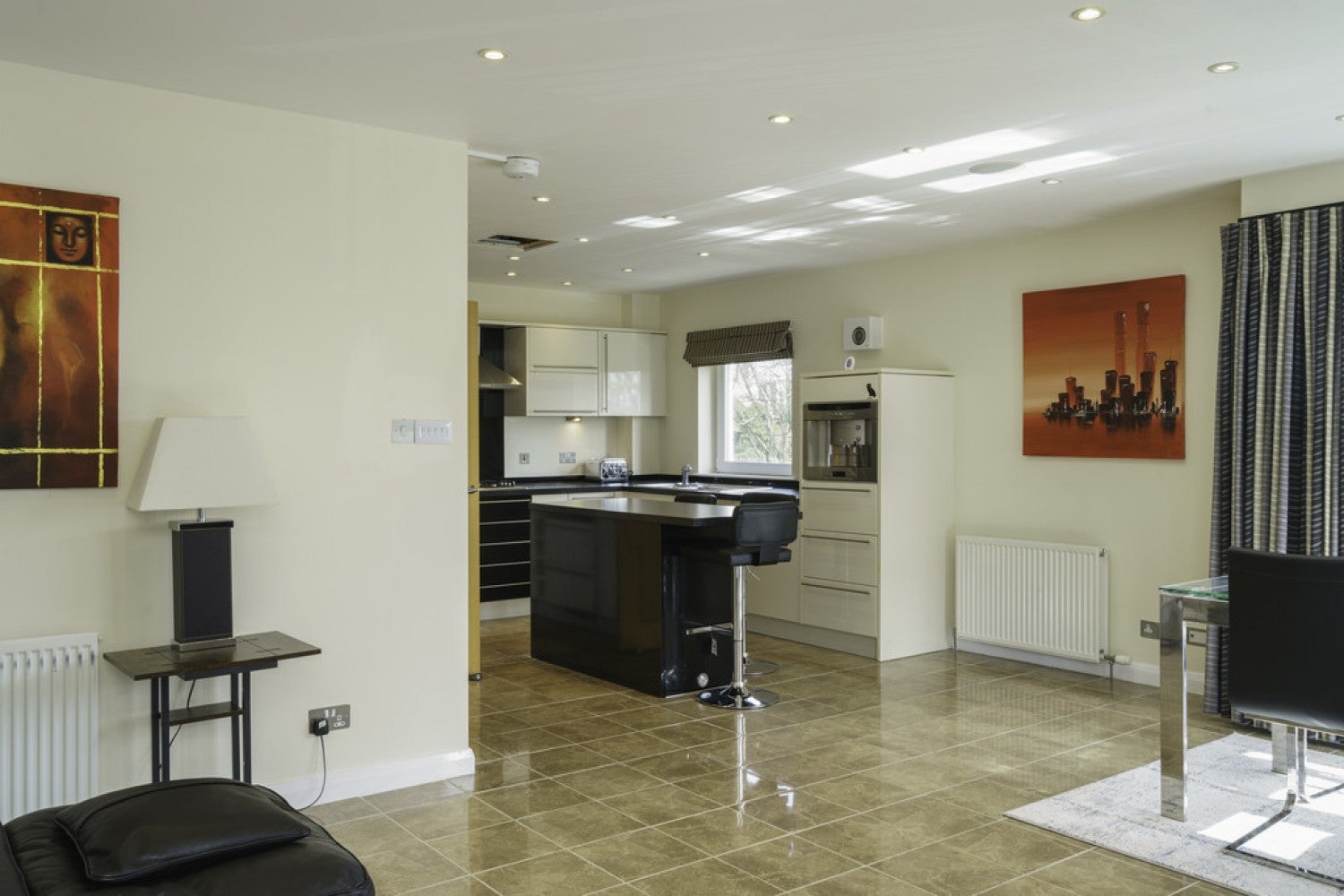 Flat Rubislaw Drive in Aberdeen City