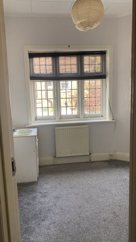 Room Hart Grove in Greater London