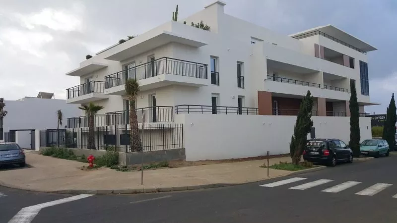 Flat Rond-Point des Vignerons in Agde