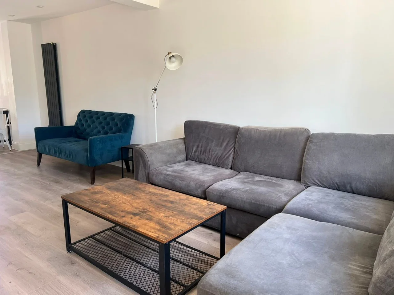 House Barnsbury Crescent in Greater London