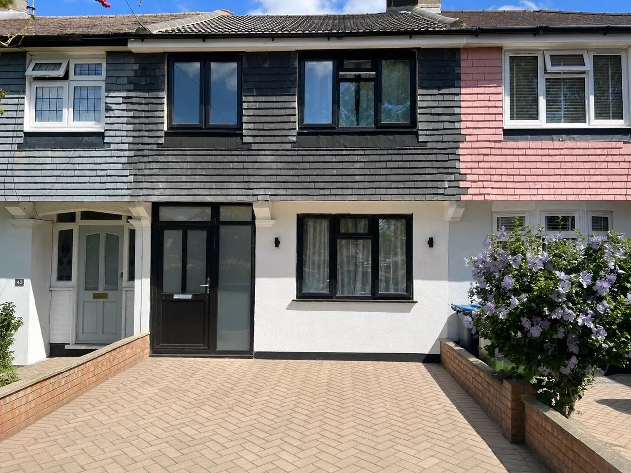 House Barnsbury Crescent in Greater London