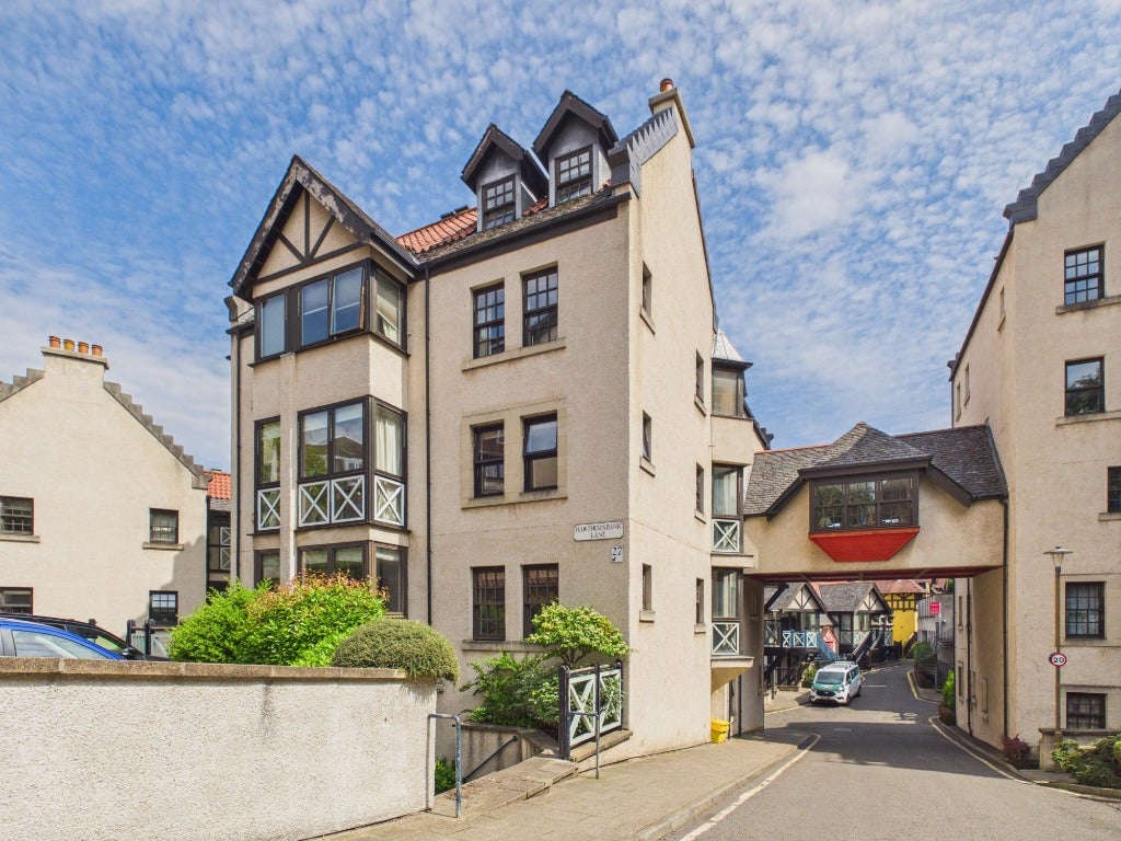 Flat Hawthornbank Lane in City of Edinburgh