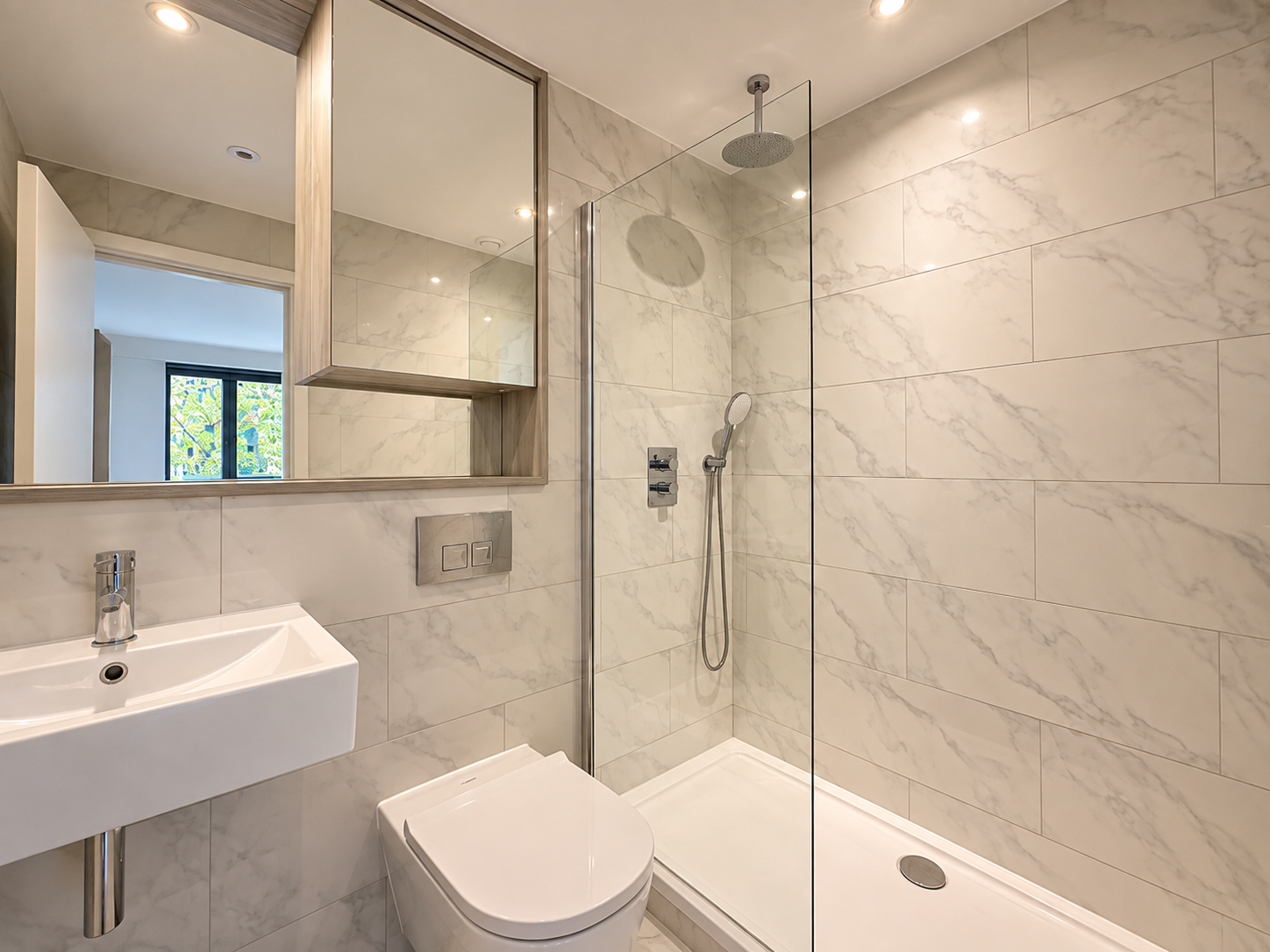 Flat Wokingham Road in Bracknell