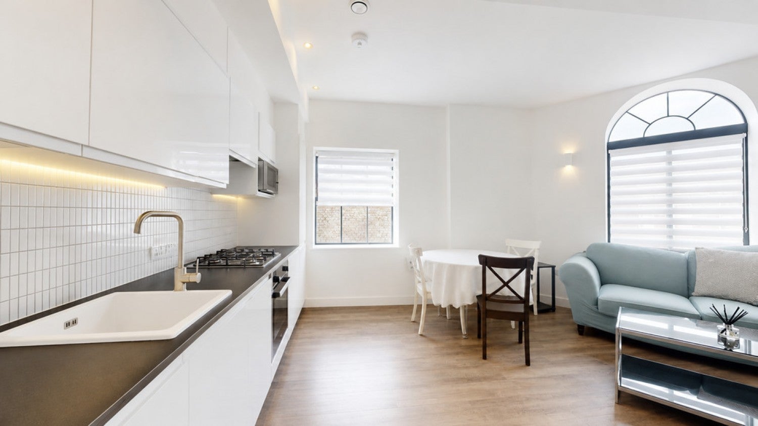 Flat Frewin Court in Oxford