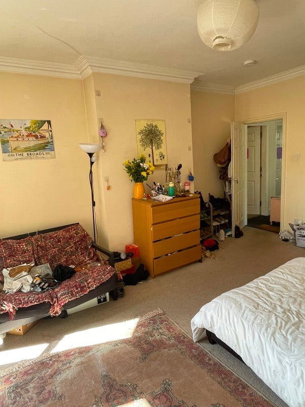 Room Sandon Road in Birmingham