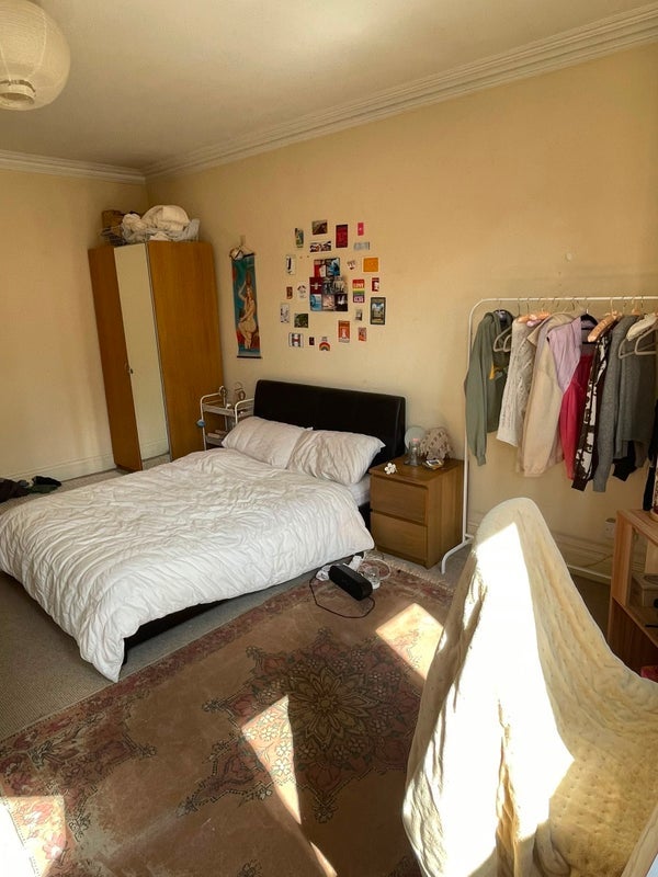 Room Sandon Road in Birmingham