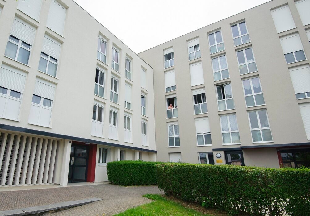 Flat Rue Jeanne d'Arc in Charleville-Mézières