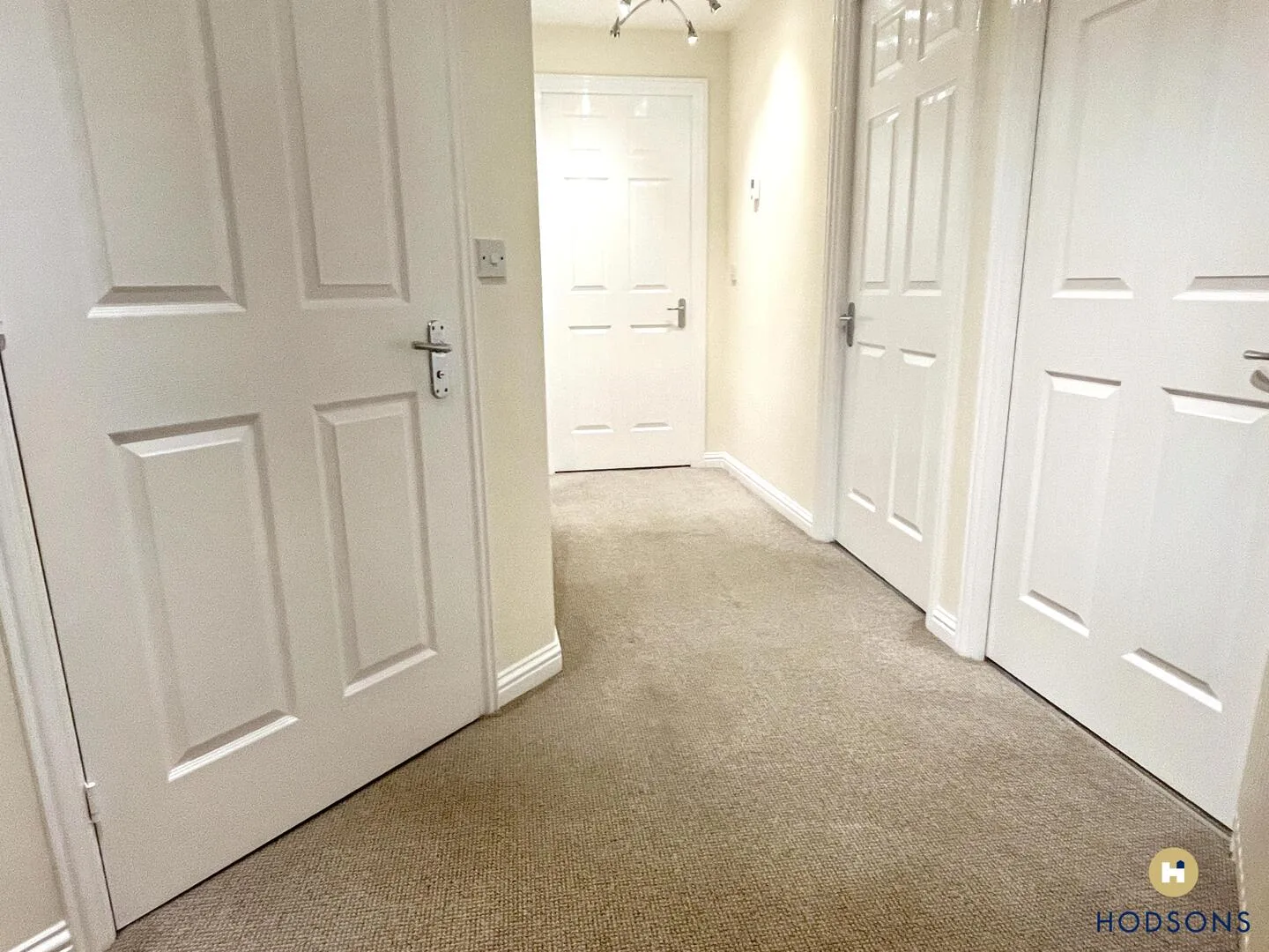 Flat Carnforth Avenue in Wakefield