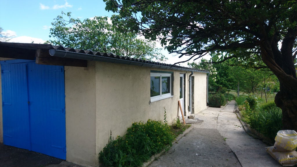 House Rue Auguste Rateau in Saintes