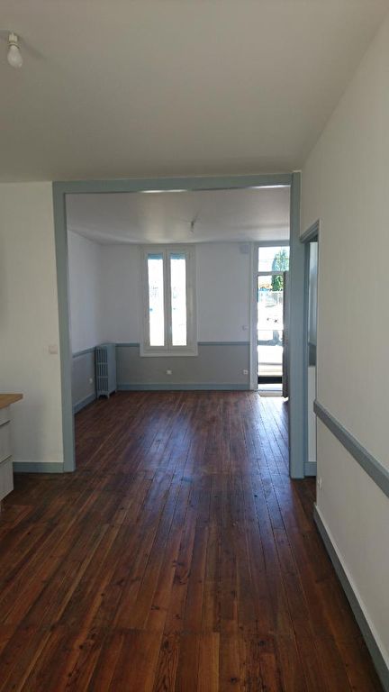 House Rue Auguste Rateau in Saintes