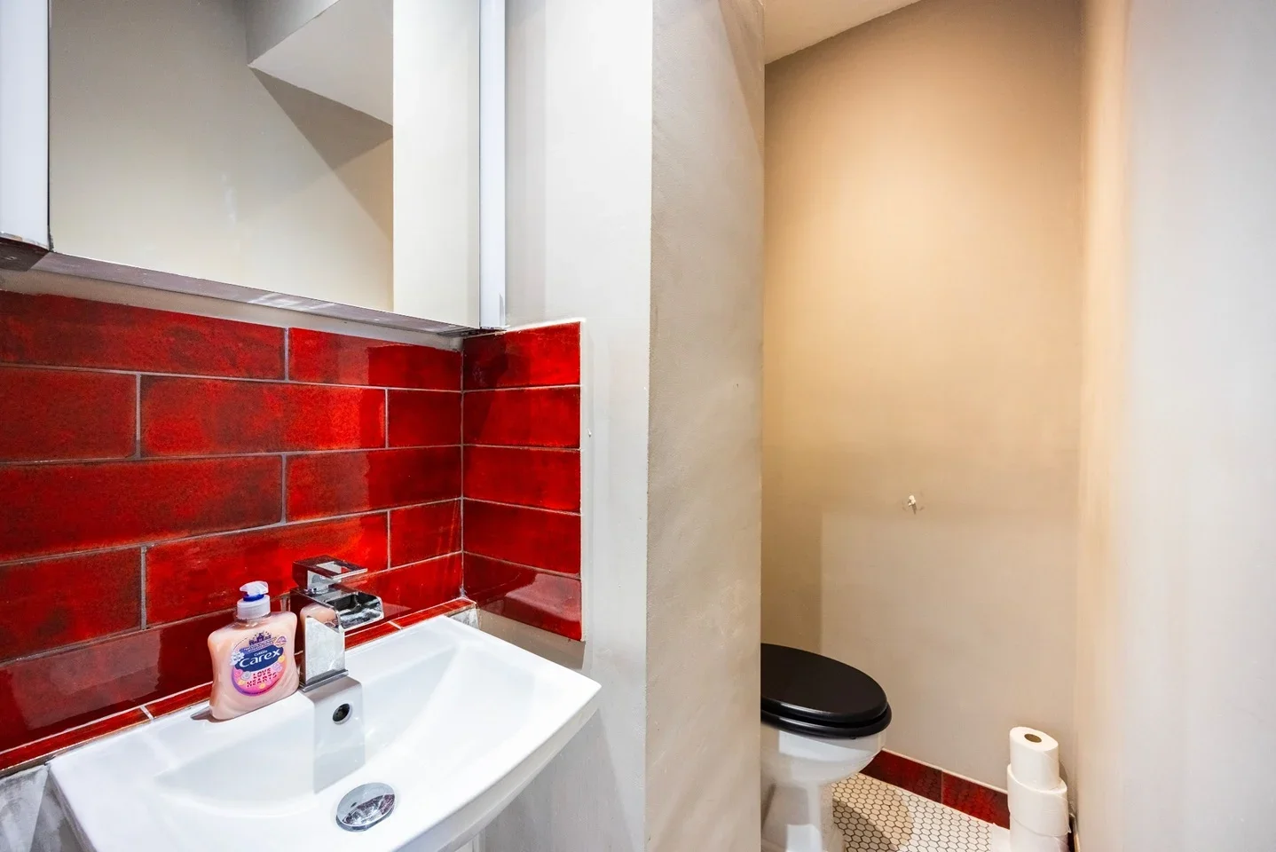 Flat Fernlea Road in Greater London