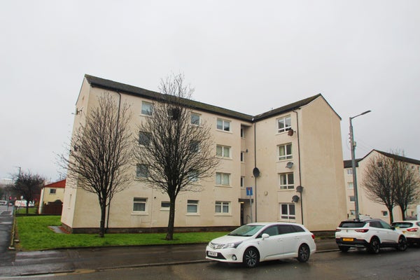 Flat John Knox Street in Clydebank