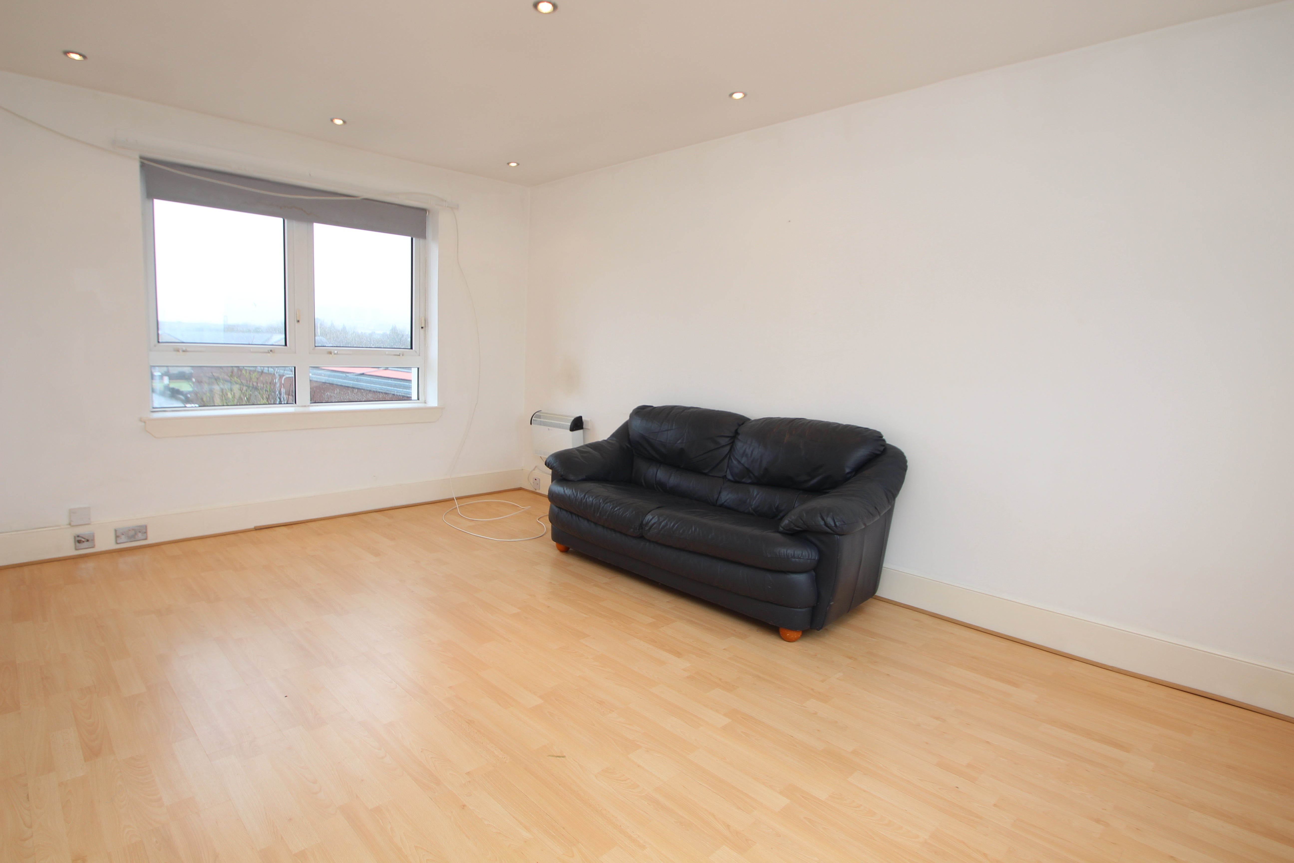 Flat John Knox Street in Clydebank