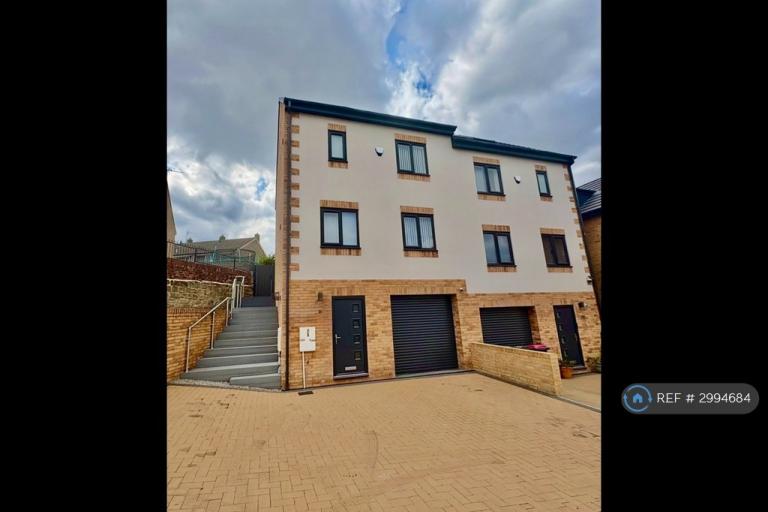 House Dalton Lane in Rotherham