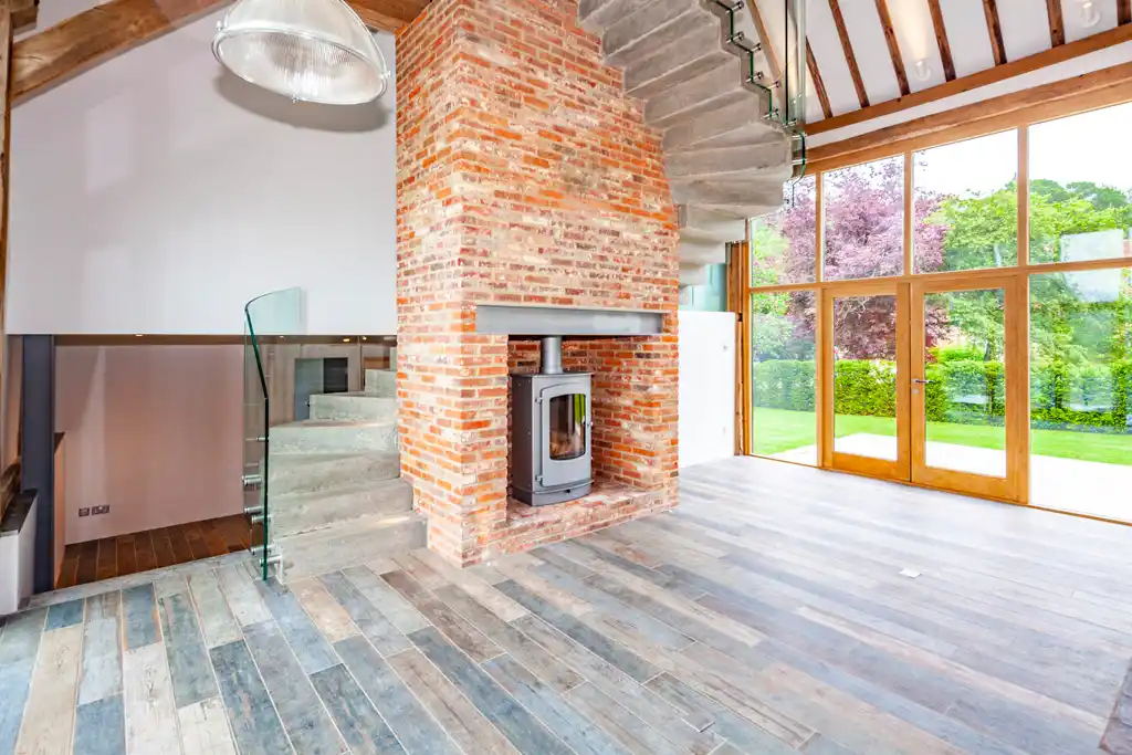 House Ashampstead Road in Bradfield