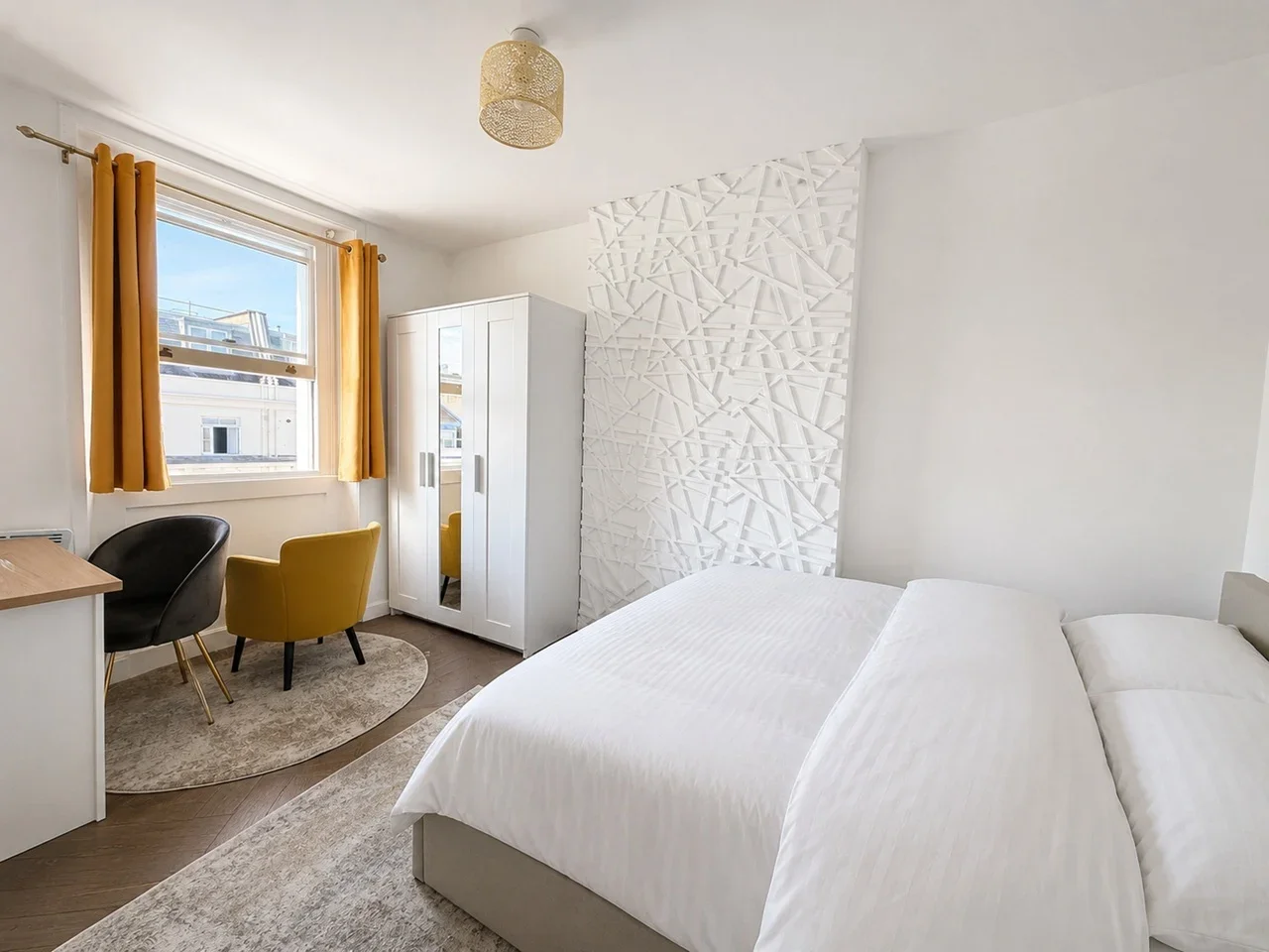 Flat Gloucester Terrace in City of Westminster