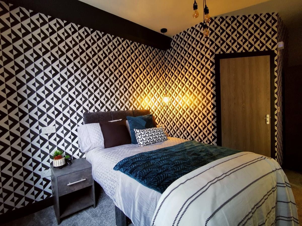 Room Exchange Street in Wakefield