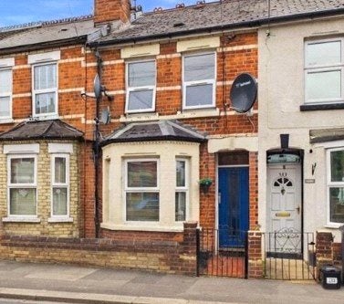 Flat Belmont Road in Reading