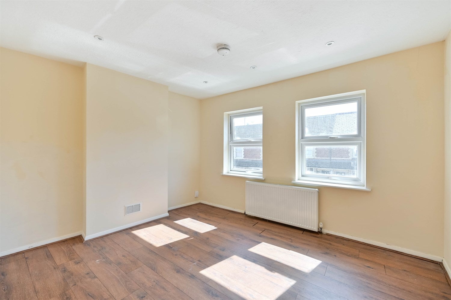 Flat Tidmarsh Street in Reading