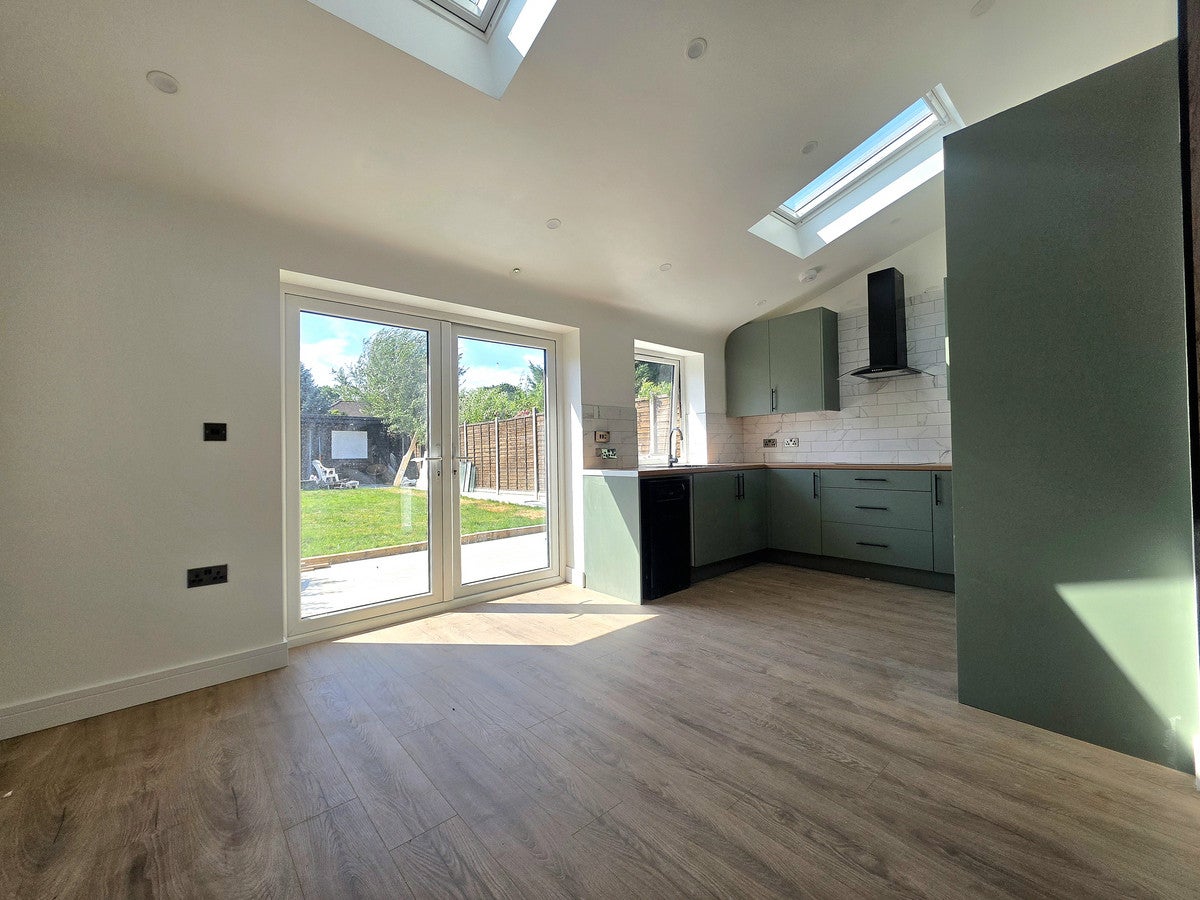 House Avenue Gardens in Reigate and Banstead