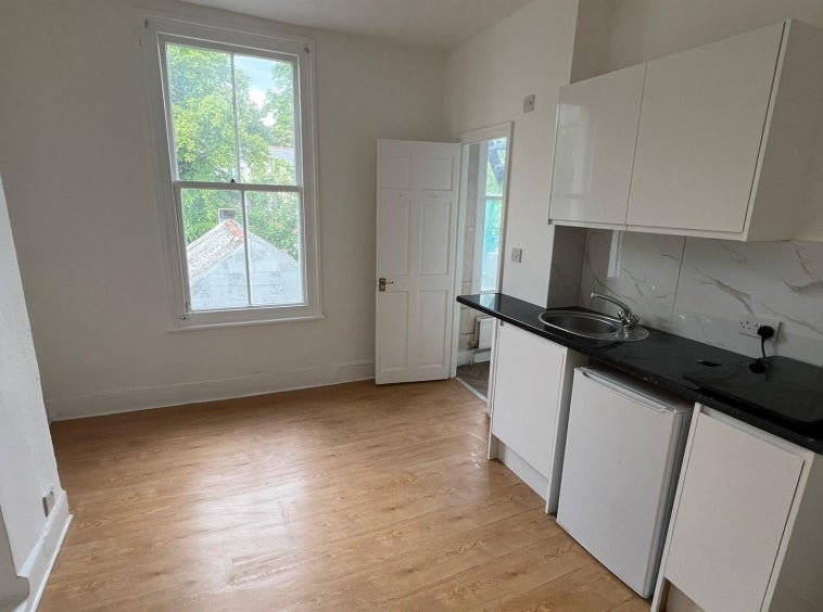 Flat Camden Road in London