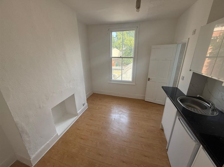 Flat Camden Road in London