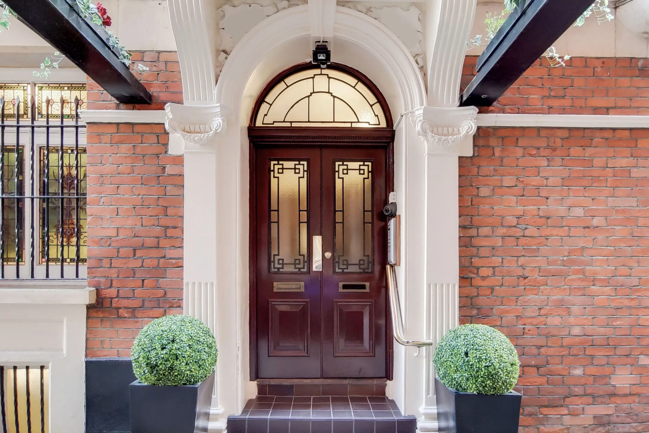Flat Knightsbridge in City of Westminster