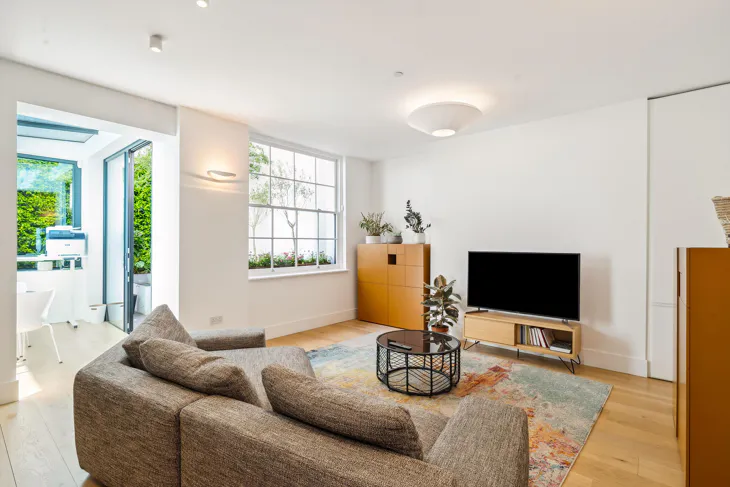 Flat Ennismore Gardens in City of Westminster
