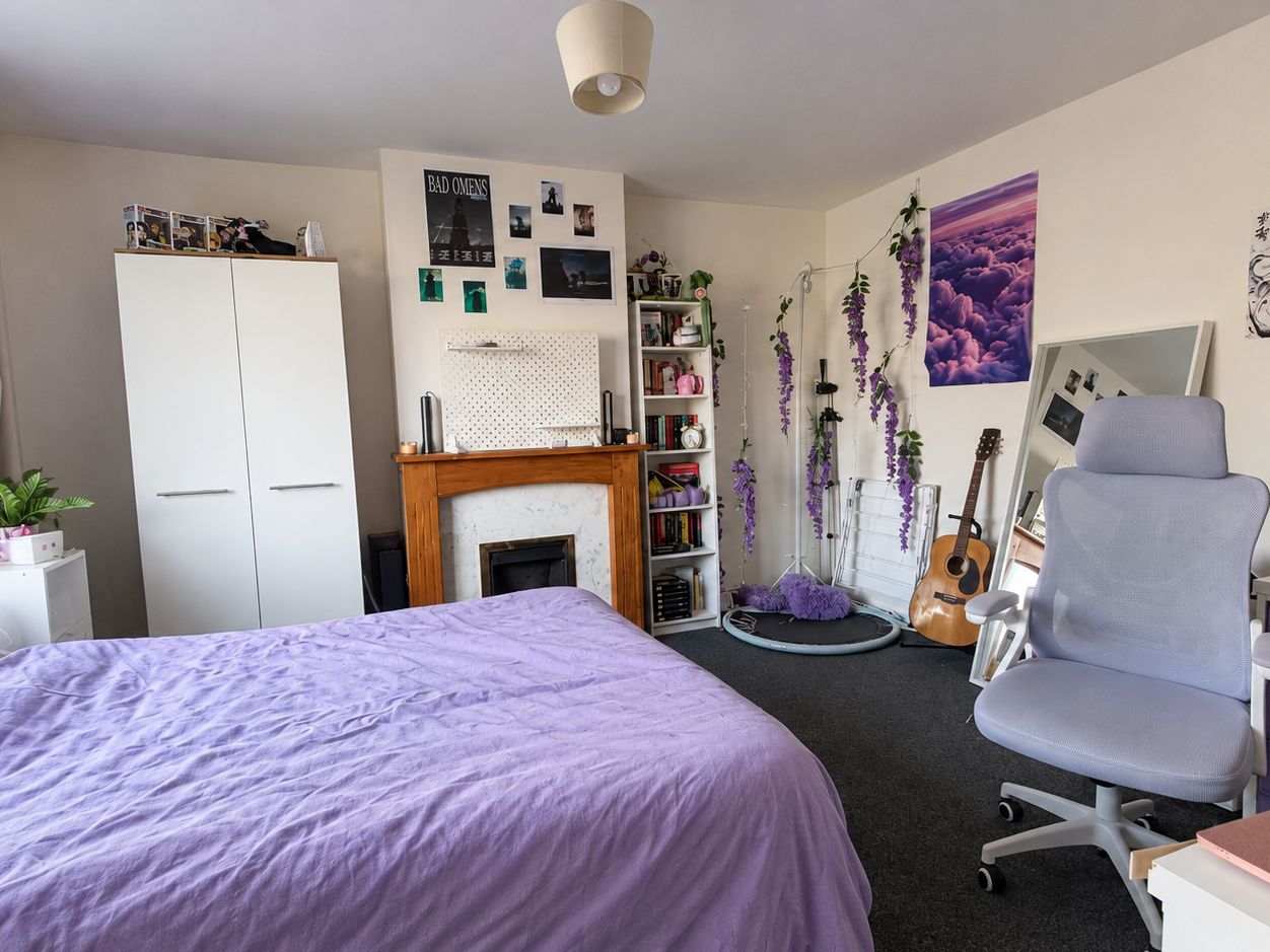 House Landseer Avenue in Bristol