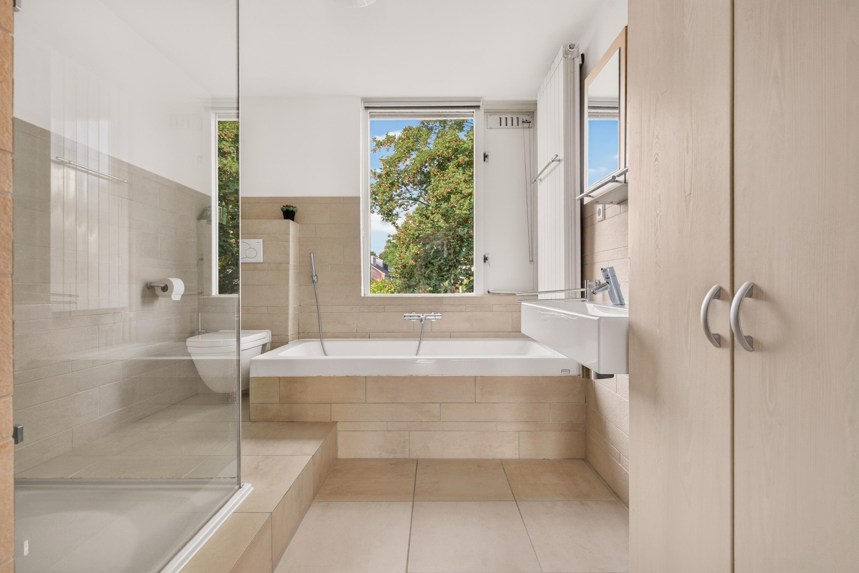 Tussenwoning te koop: Holtmeulen 8, Eindhoven