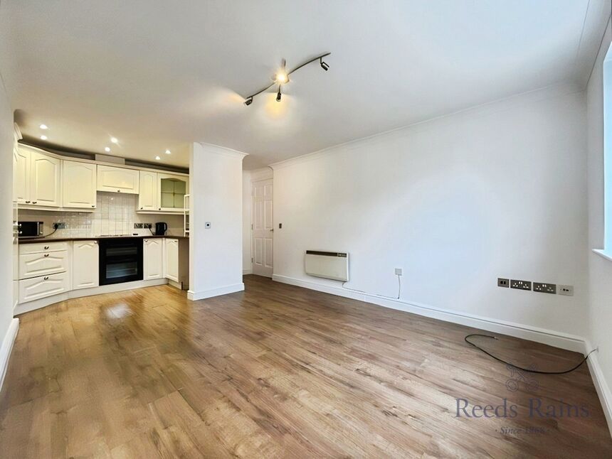 Flat Sagars Road in Handforth
