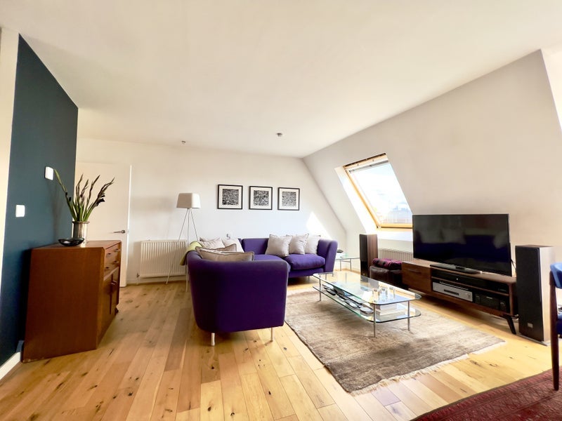 Flat Bradley Close in Greater London