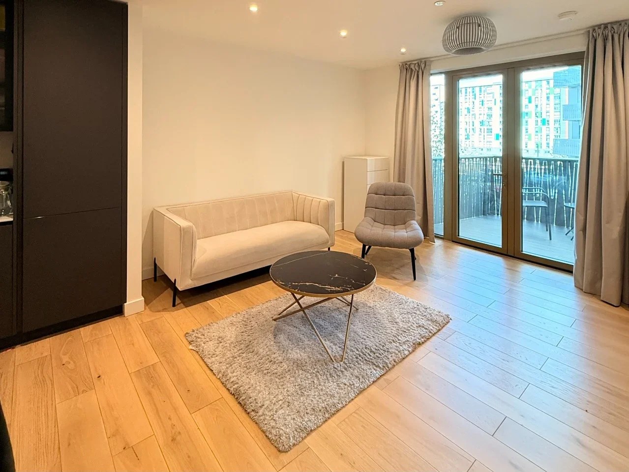 Flat Ashley Road in Greater London