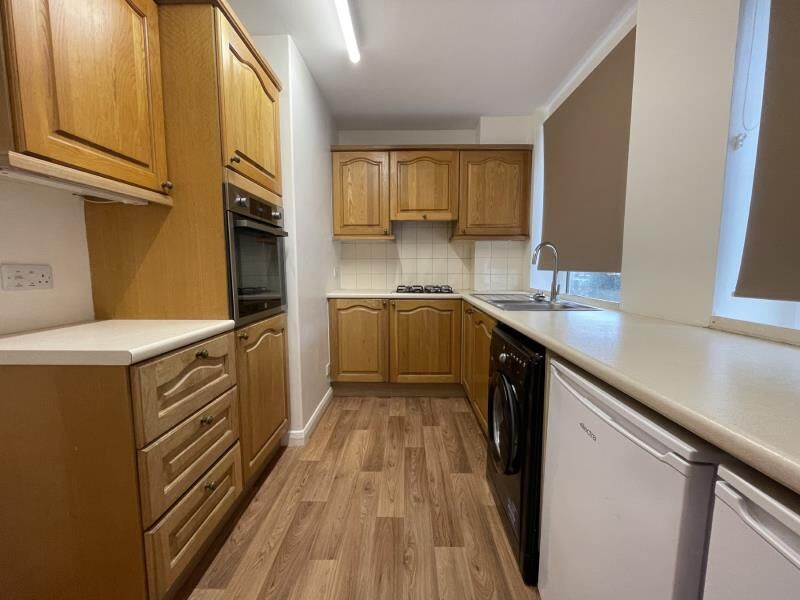 Flat Colney Hatch Lane in Greater London