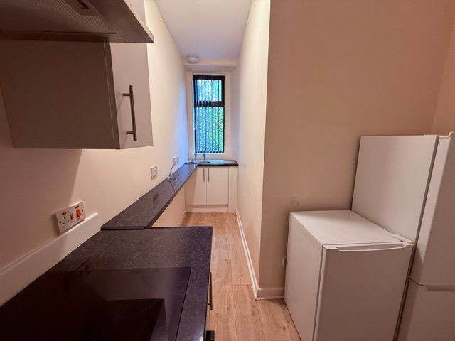 Flat Milton Road in Kilbirnie