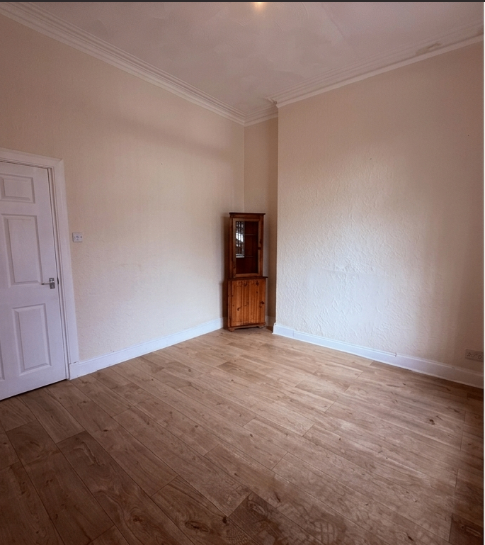 Flat Milton Road in Kilbirnie