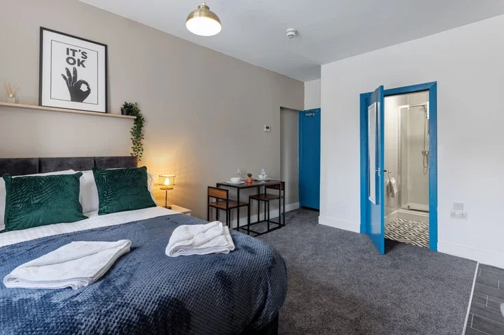 Room Borough Road in Middlesbrough