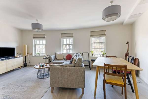 Flat Spittal Street in Marlow