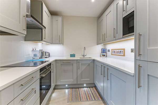 Flat Spittal Street in Marlow